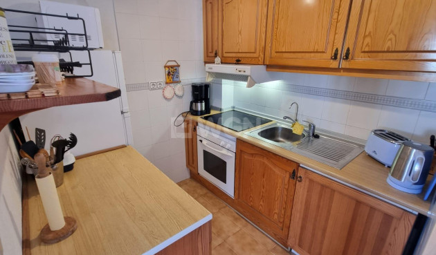 Resale - Apartment / flat - Torrevieja - La Veleta