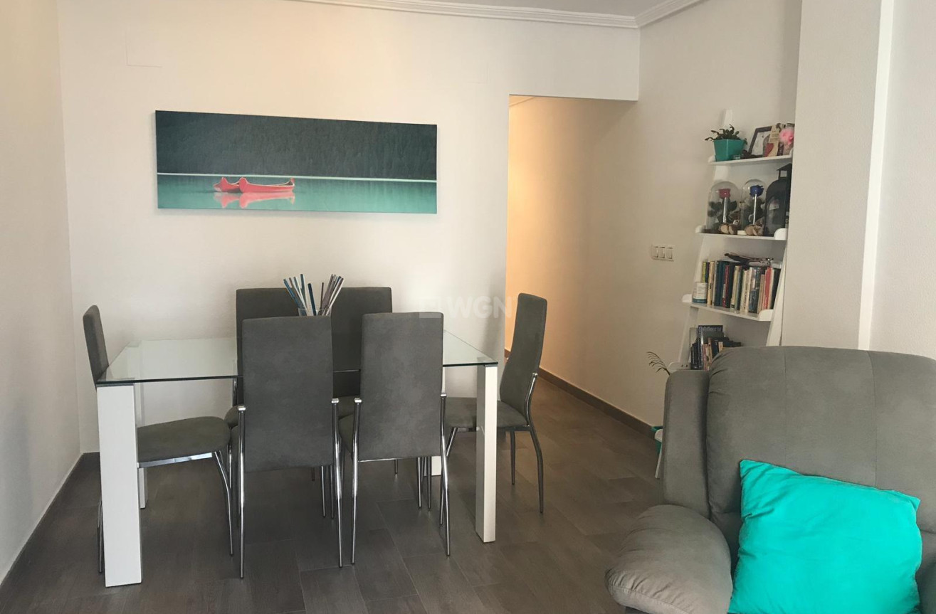 Resale - Apartment / flat - Torrevieja - Centro