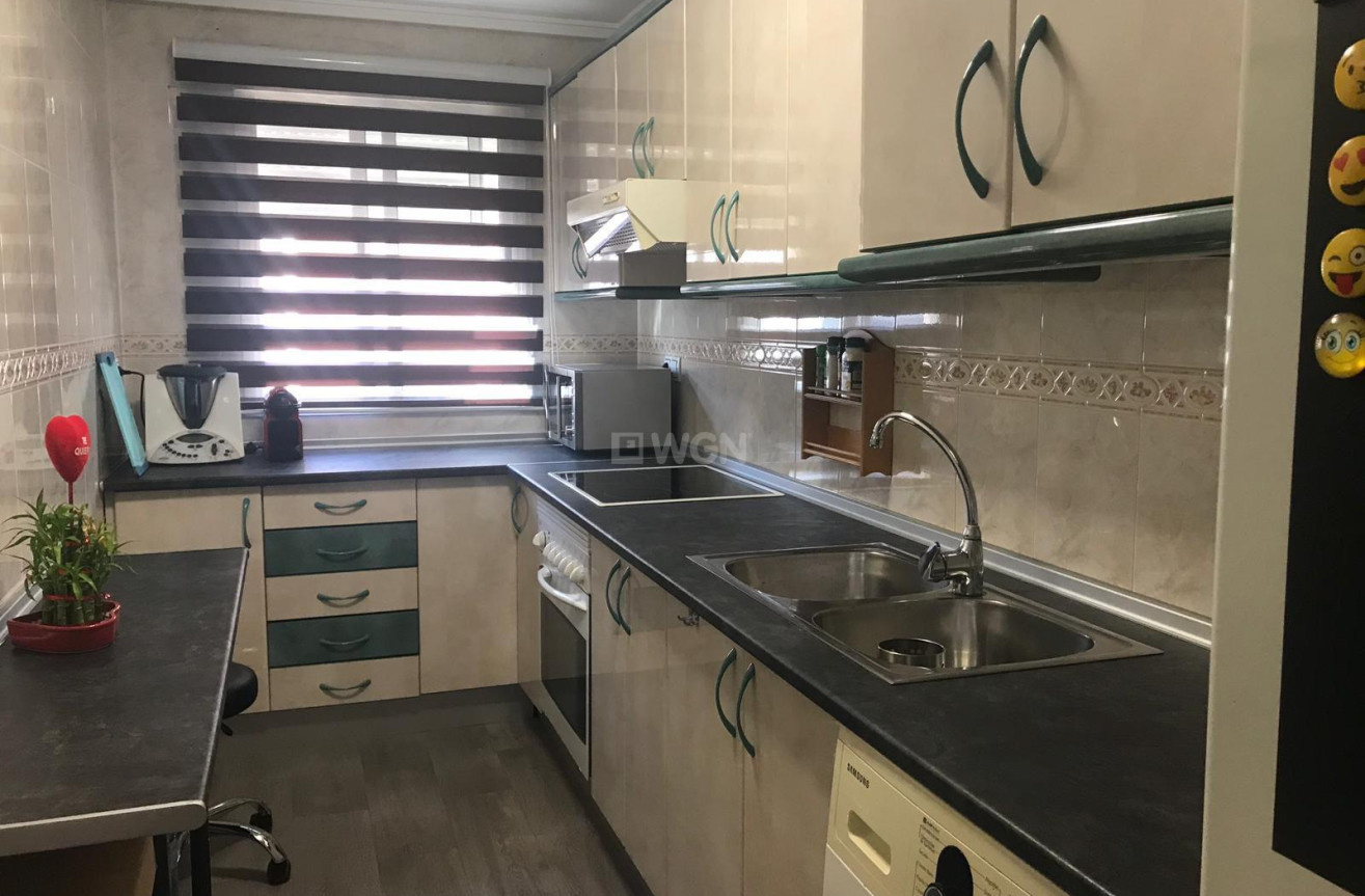 Resale - Apartment / flat - Torrevieja - Centro