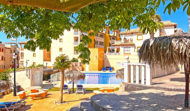 Resale - Apartment / flat - Orihuela Costa - Costa Blanca