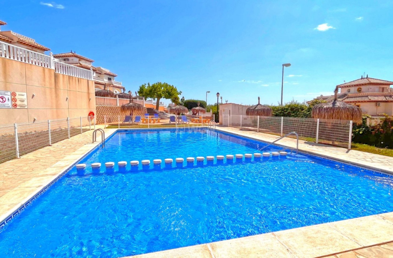 Resale - Apartment / flat - Orihuela Costa - Costa Blanca