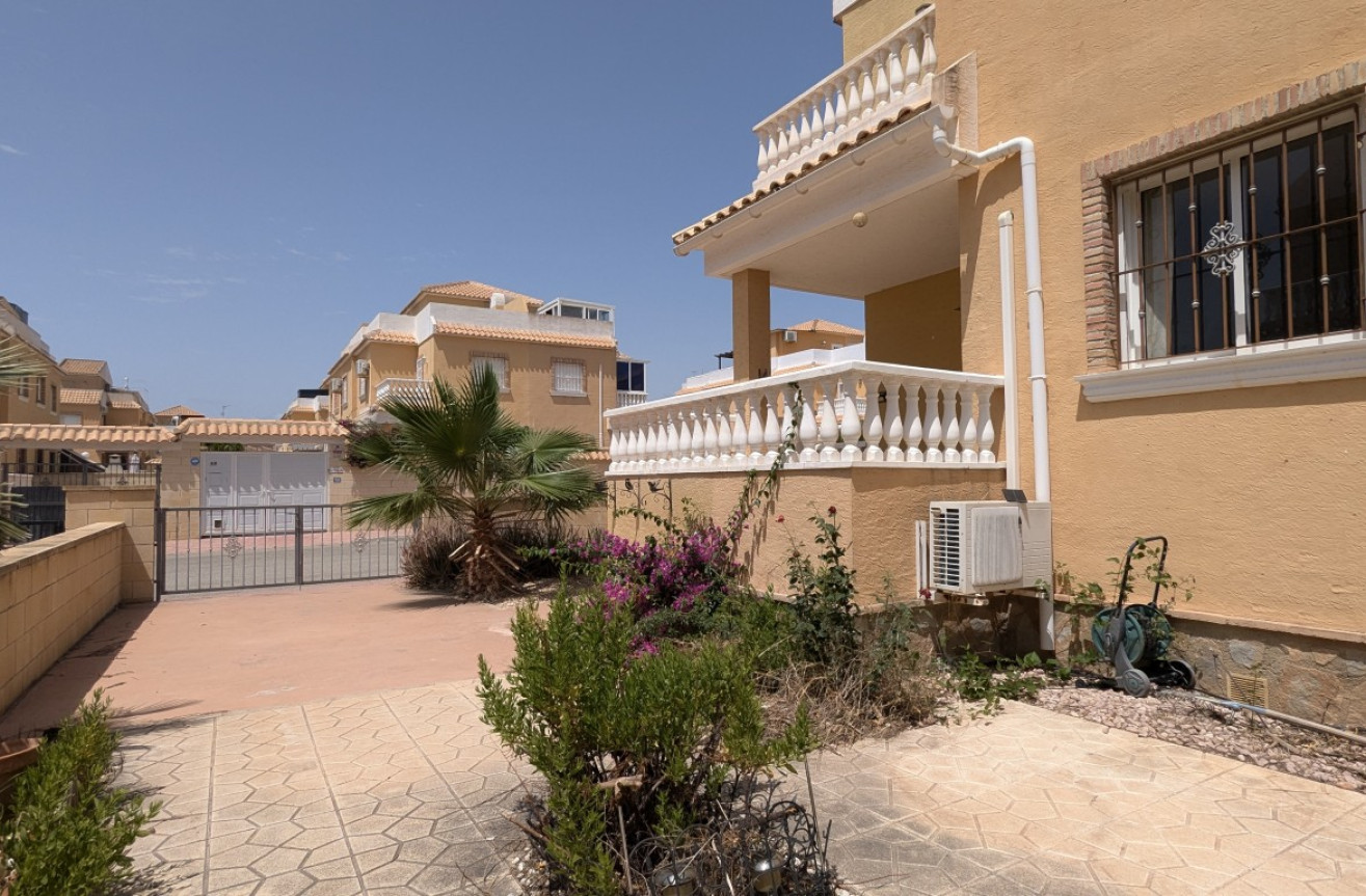 Resale - Quad Villa - Doña Pepa - Inland