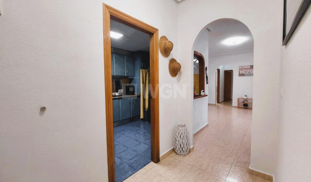 Resale - Apartment / flat - Torrevieja - Costa Blanca