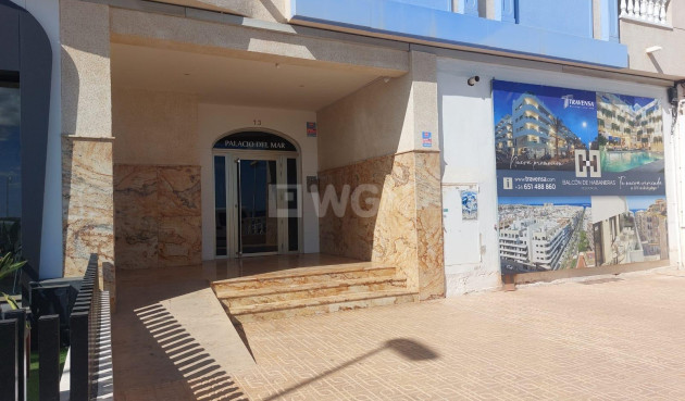 Resale - Apartment / flat - Torrevieja - Costa Blanca