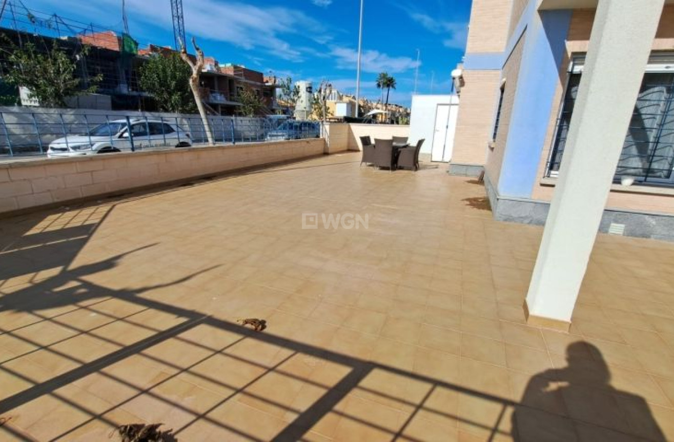 Resale - Villa - El Mojon - Costa Blanca