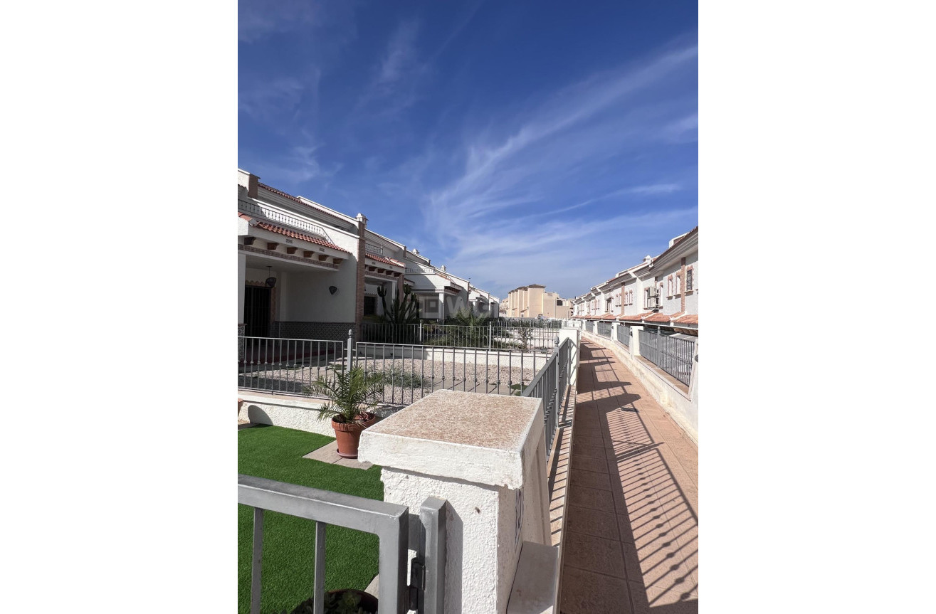 Resale - Townhouse - San Miguel de Salinas - Cerro Del Sol