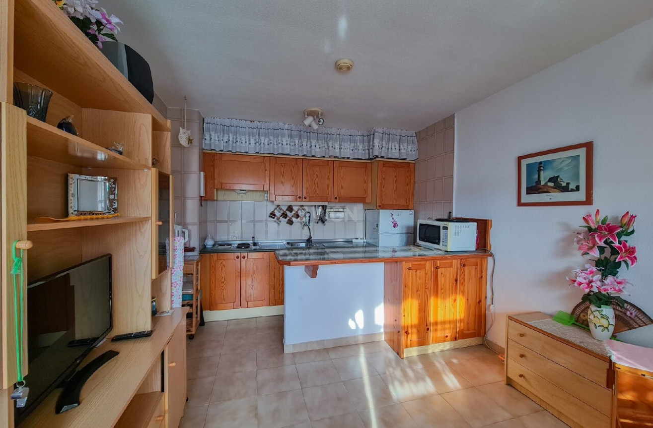 Resale - Apartment / flat - Los Balcones - Costa Blanca