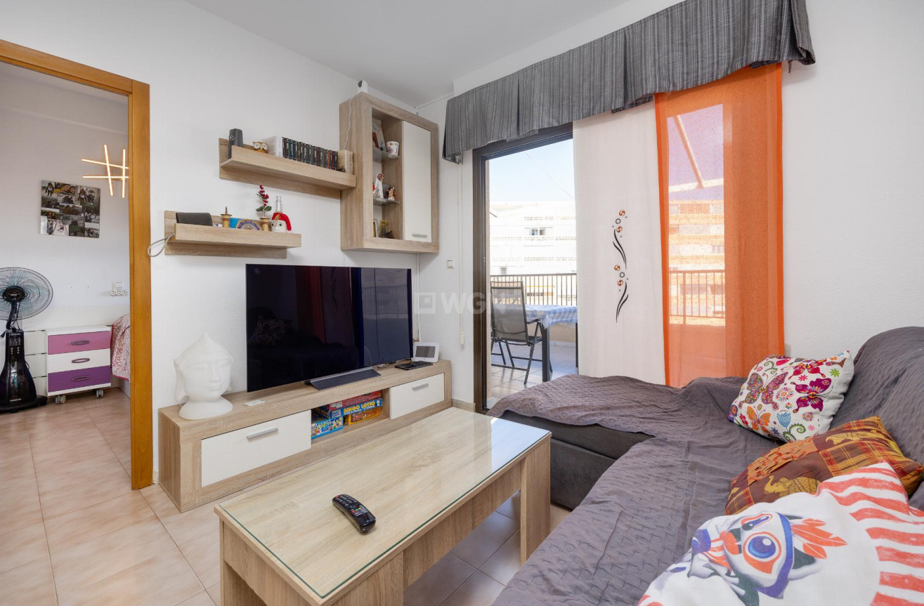 Resale - Apartment / flat - Torrevieja - Costa Blanca