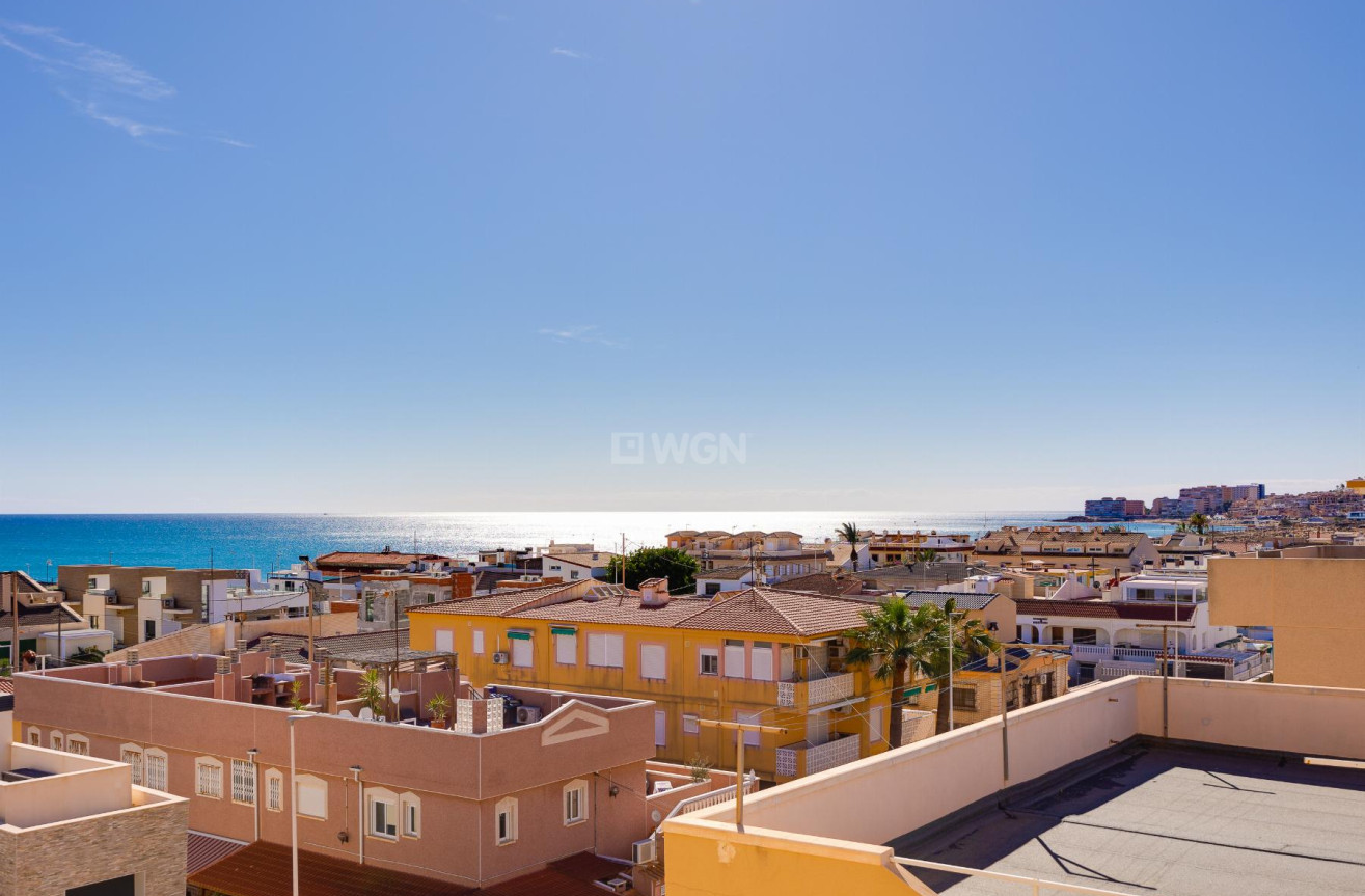 Resale - Apartment / flat - Torrevieja - Costa Blanca