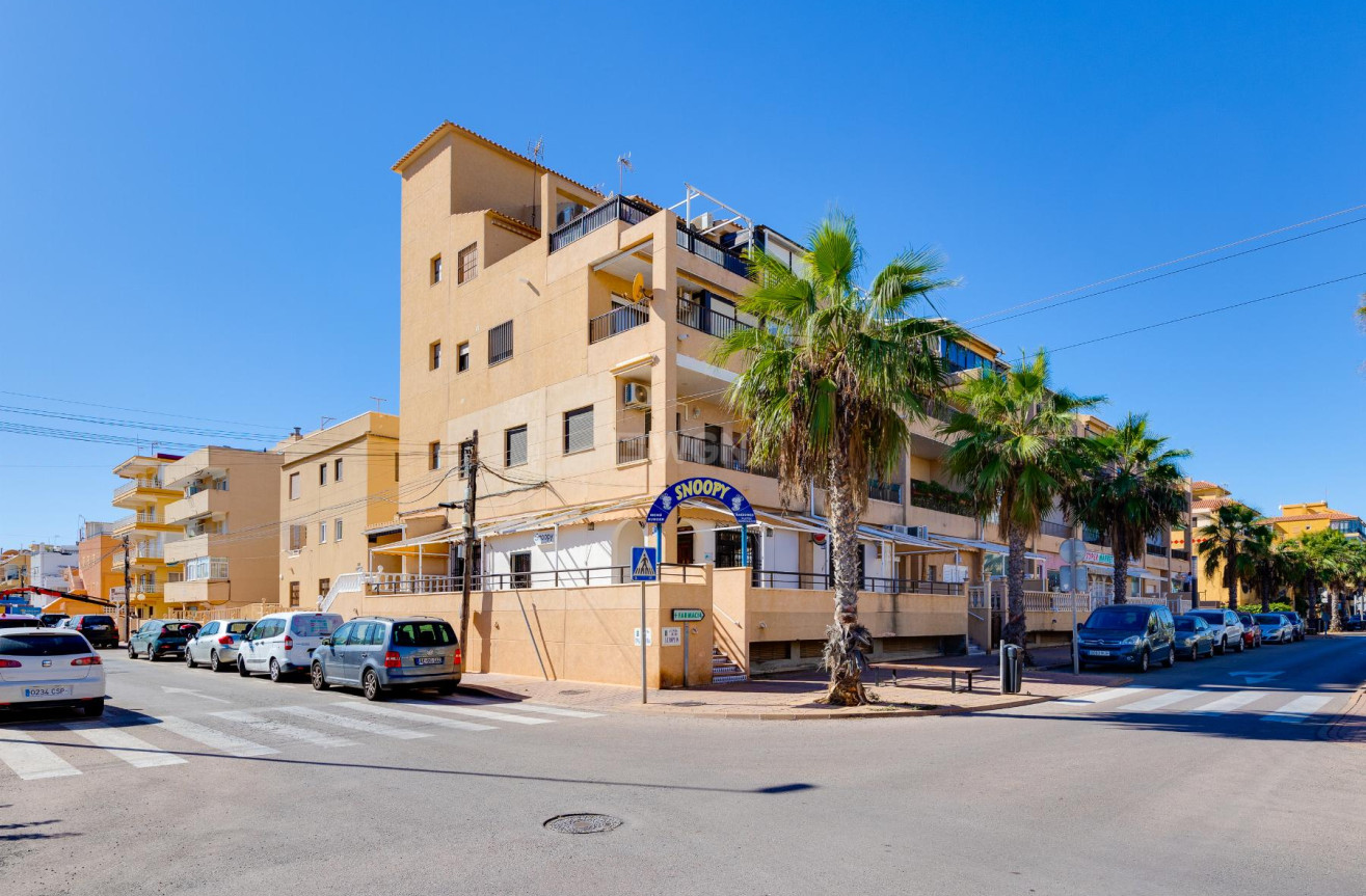 Resale - Apartment / flat - Torrevieja - Costa Blanca