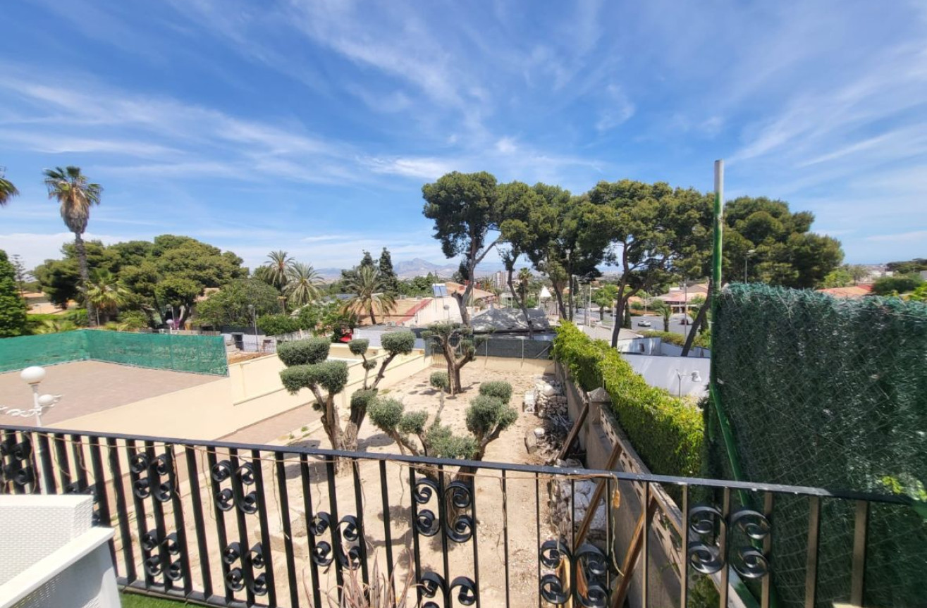 Resale - Villa - Alicante - Costa Blanca