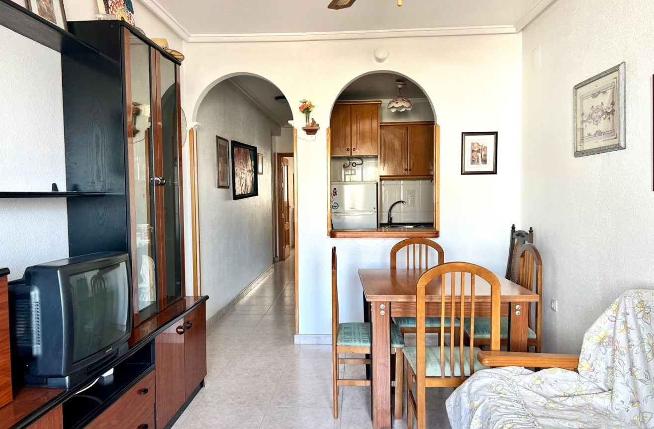 Resale - Apartment / flat - Torrevieja - Centro