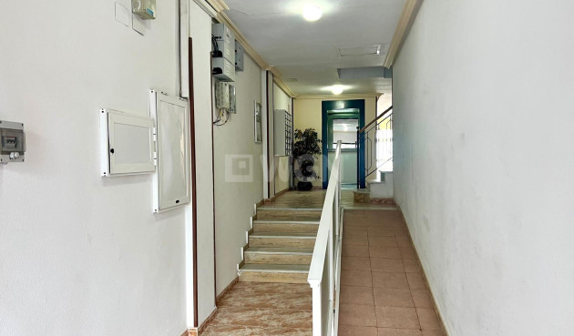 Resale - Apartment / flat - Torrevieja - Centro