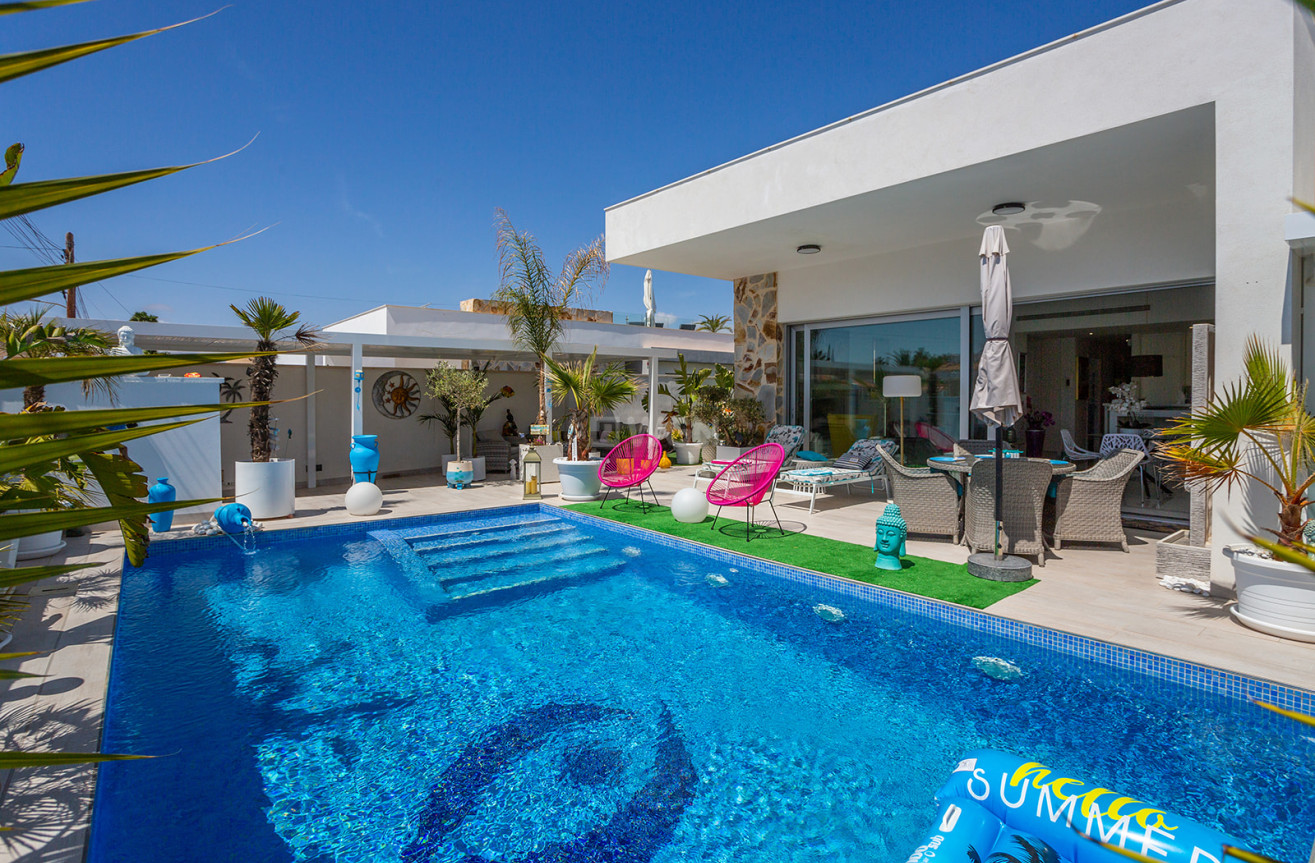 Odsprzedaż - Villa - Torrevieja - Costa Blanca