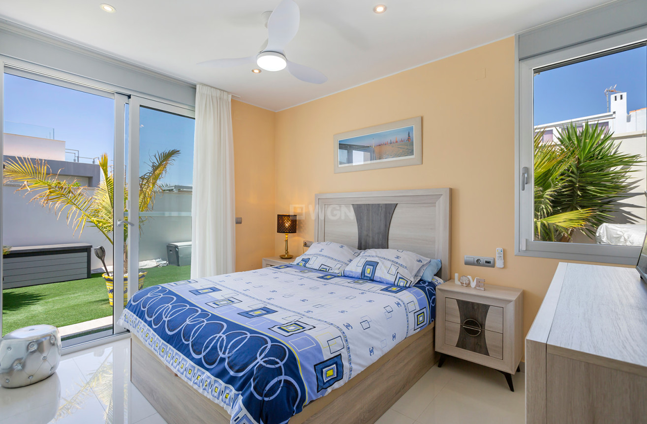 Odsprzedaż - Villa - Torrevieja - Costa Blanca