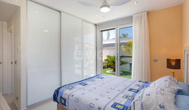 Odsprzedaż - Villa - Torrevieja - Costa Blanca