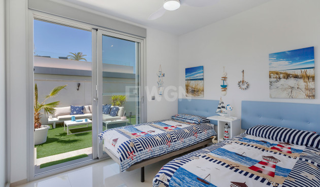 Odsprzedaż - Villa - Torrevieja - Costa Blanca