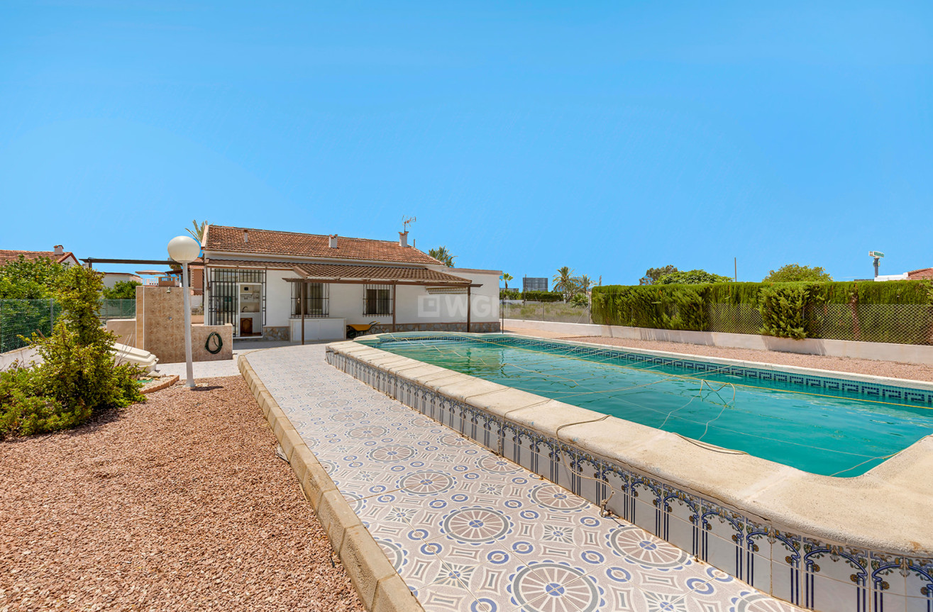 Resale - Villa - San Fulgencio - Costa Blanca