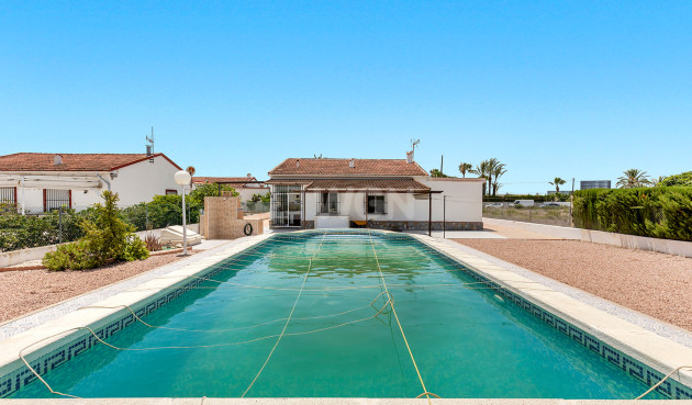 Resale - Villa - San Fulgencio - Costa Blanca