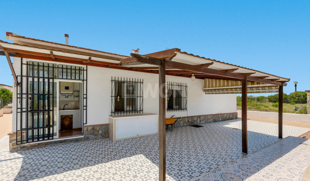 Resale - Villa - San Fulgencio - Costa Blanca