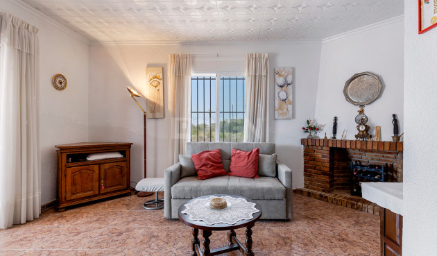 Resale - Villa - San Fulgencio - Costa Blanca