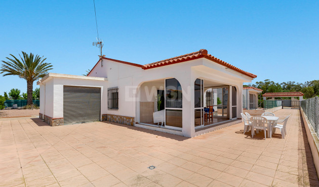 Resale - Villa - San Fulgencio - Costa Blanca