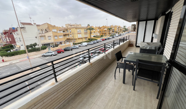 Reventa - Apartamento / piso - Torrevieja - Costa Blanca