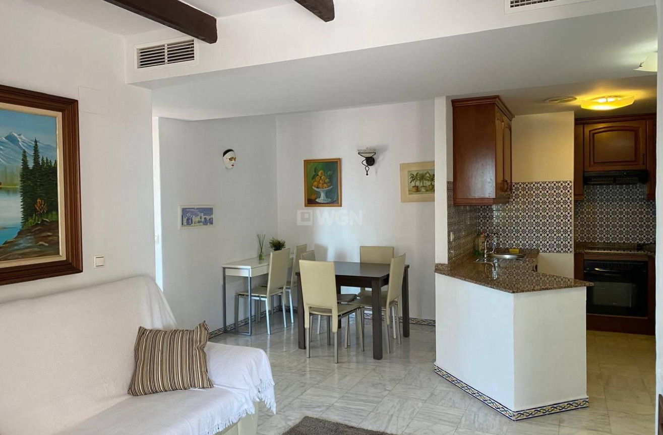 Resale - Apartment / flat - Torrevieja - Costa Blanca