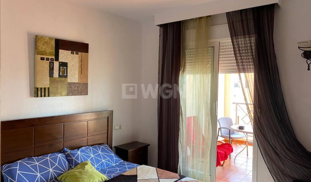 Resale - Apartment / flat - Torrevieja - Costa Blanca