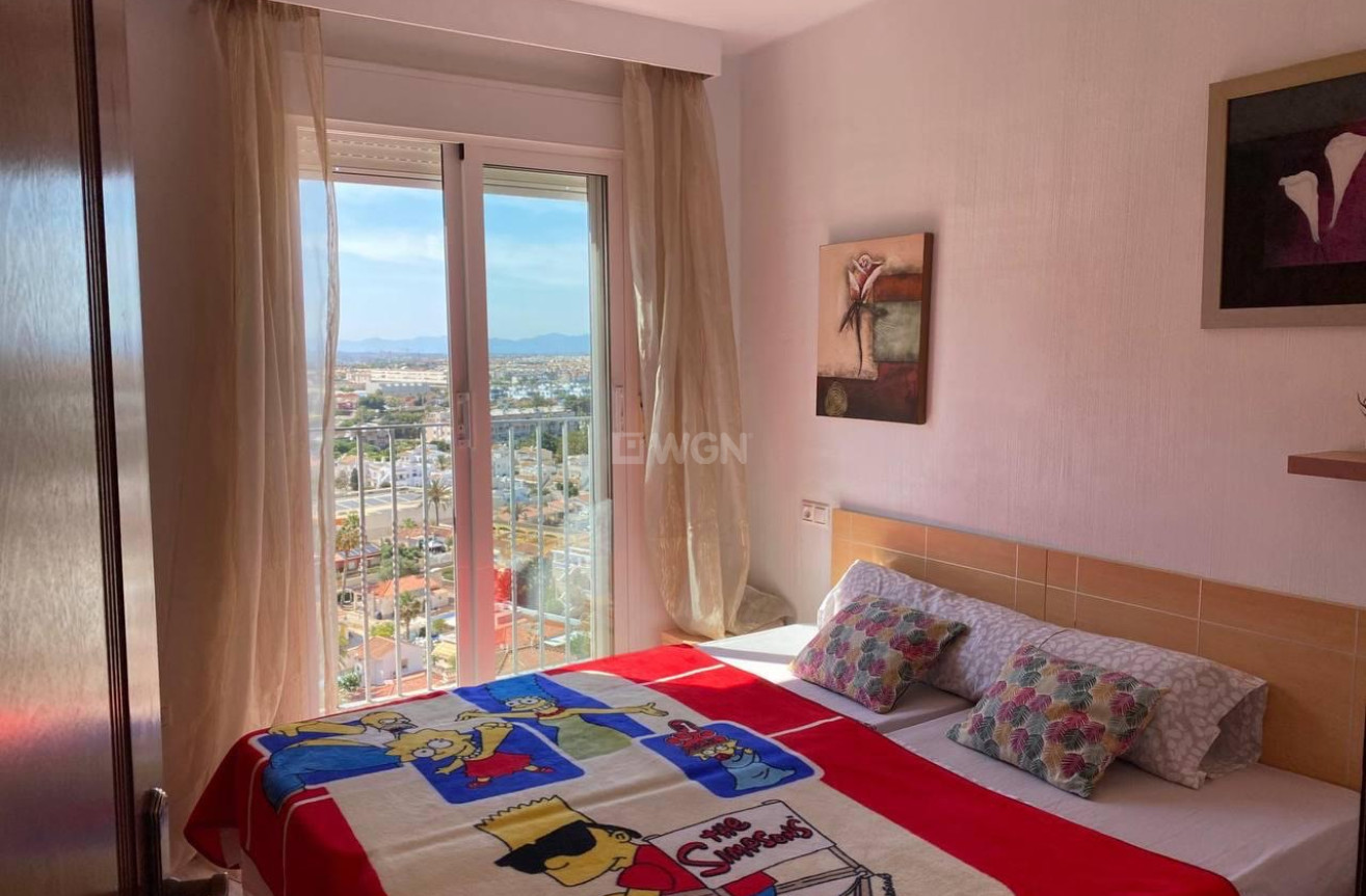 Resale - Apartment / flat - Torrevieja - Costa Blanca