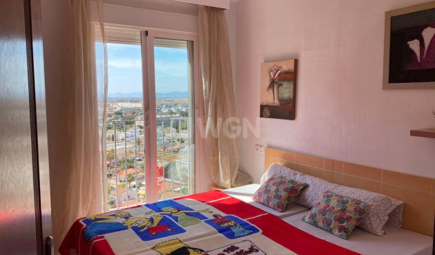 Resale - Apartment / flat - Torrevieja - Costa Blanca