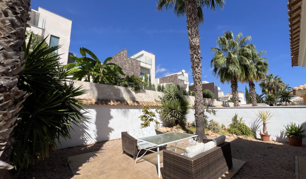 Resale - Villa - Orihuela Costa - Costa Blanca