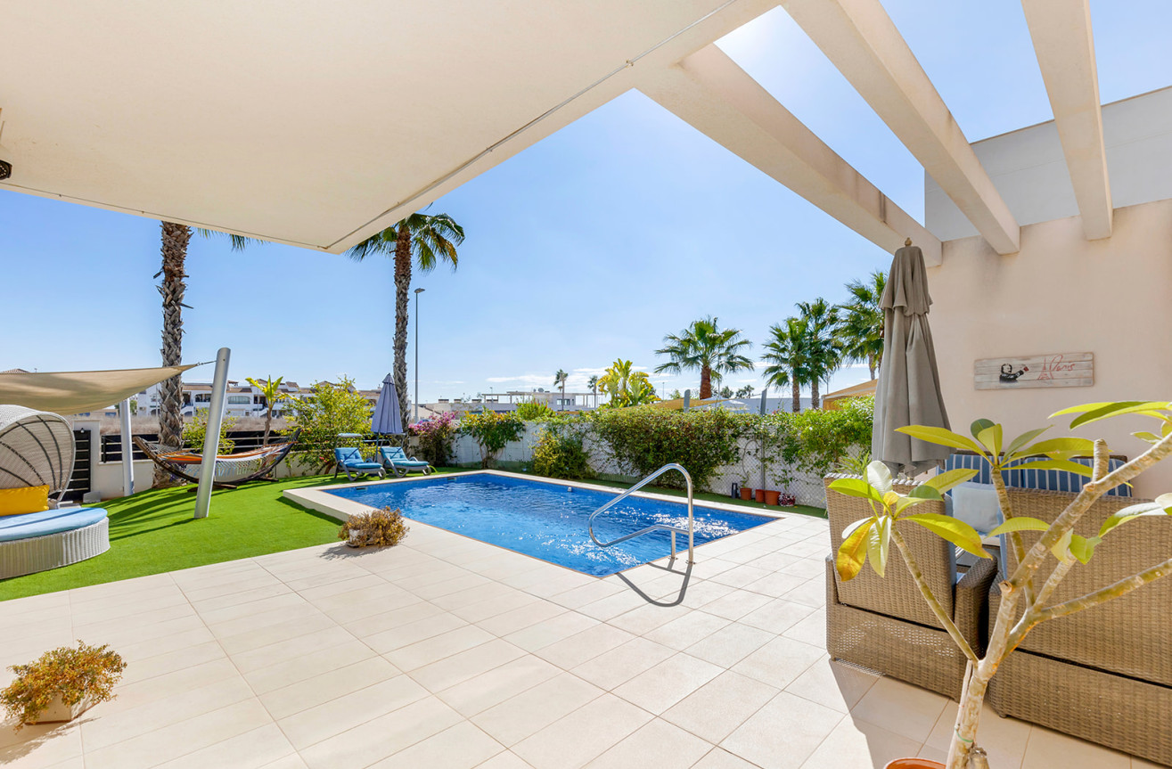 Resale - Villa - Orihuela - Inland