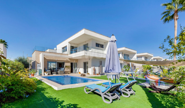 Resale - Villa - Orihuela - Inland