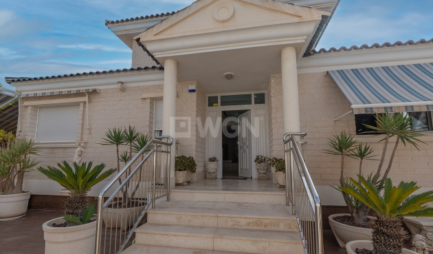 Odsprzedaż - Villa - Torrevieja - Costa Blanca