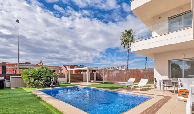 Resale - Villa - Orihuela - Inland