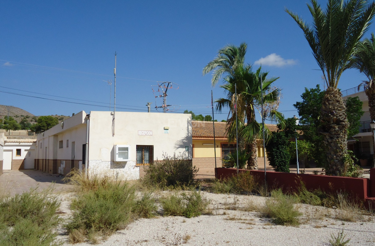 Resale - Commercial - Fortuna - Inland