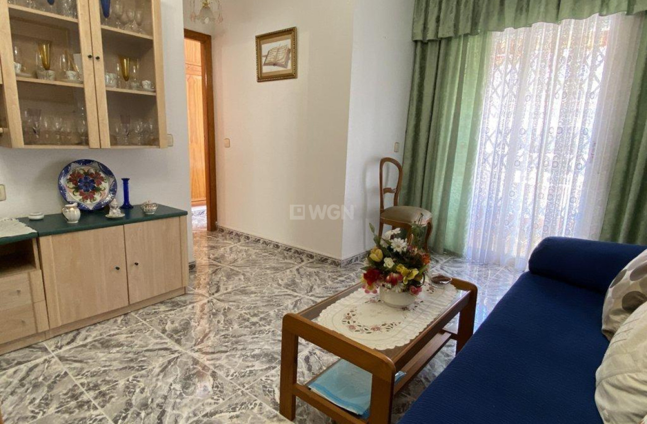 Resale - Apartment / flat - Torrevieja - Playa del Cura