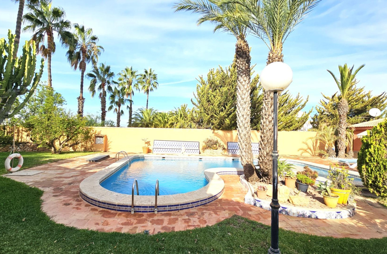 Reventa - Villa - Torrevieja - San Luis