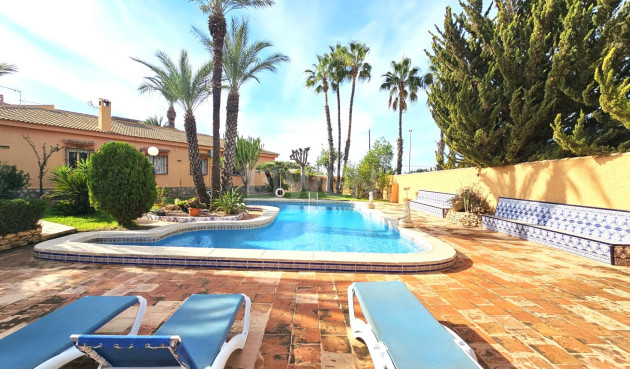 Reventa - Villa - Torrevieja - San Luis