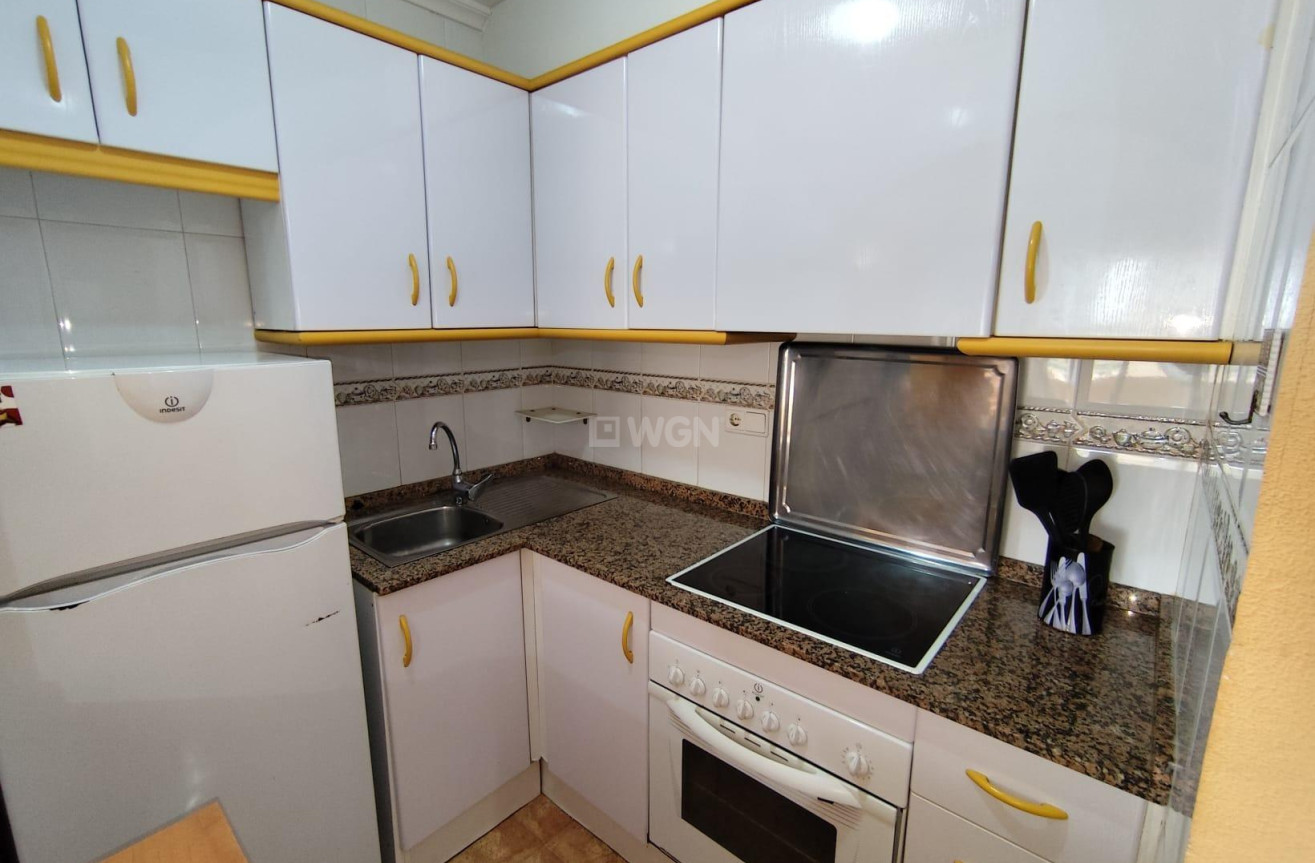 Reventa - Apartamento / piso - Torrevieja - Calas Blanca