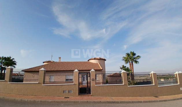 Resale - Villa - Campos del Río - Inland