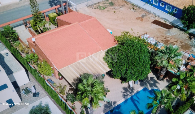 Resale - Villa - Playa Honda - Costa Calida