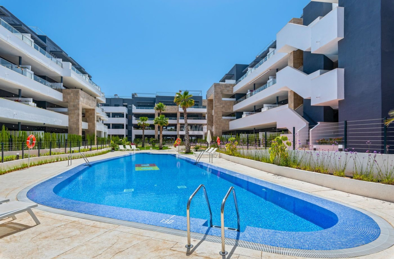 Resale - Apartment / flat - Playa Flamenca - Costa Blanca