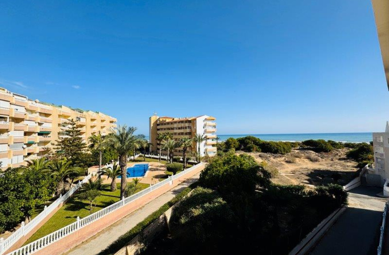 Reventa - Apartamento / piso - La Mata - Costa Blanca