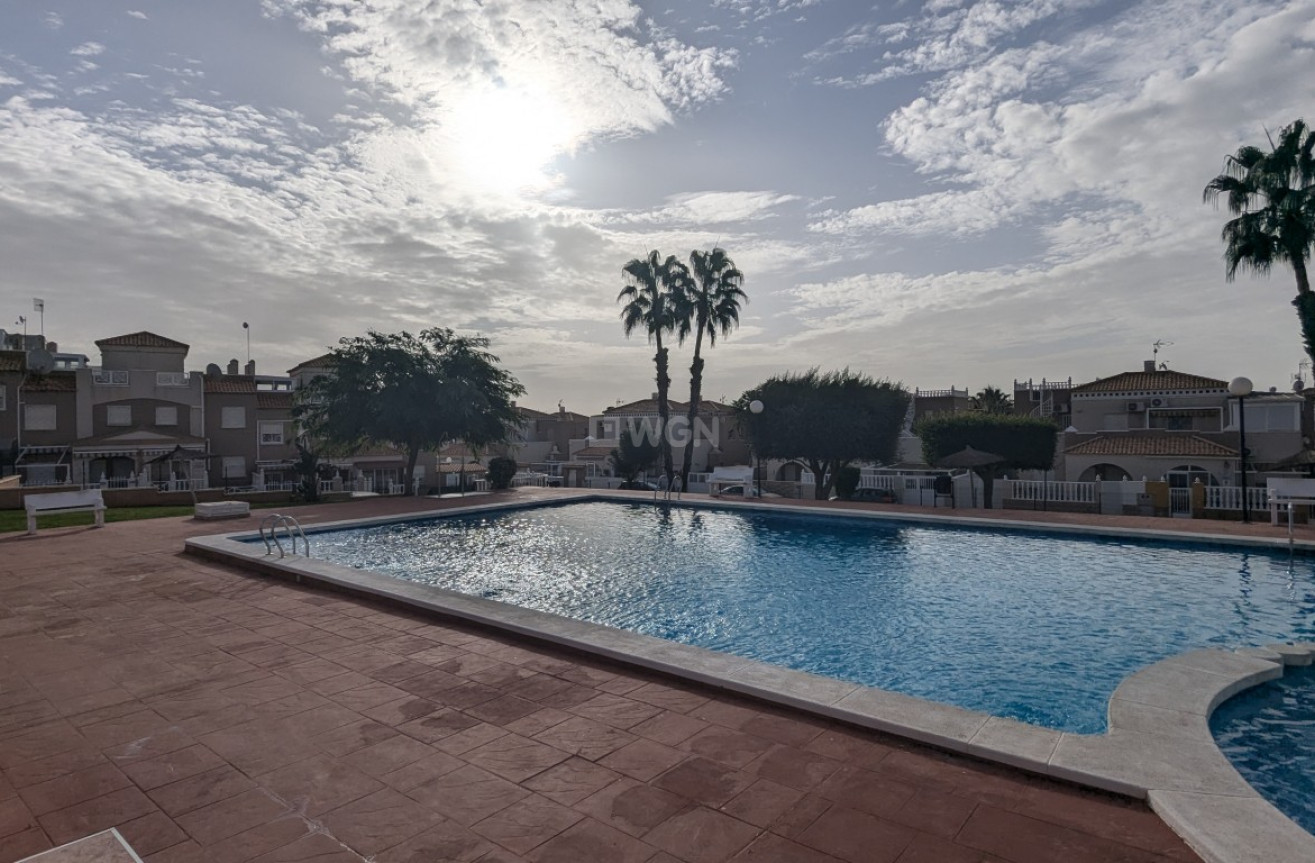 Odsprzedaż - Bungalow - Torrevieja - Costa Blanca