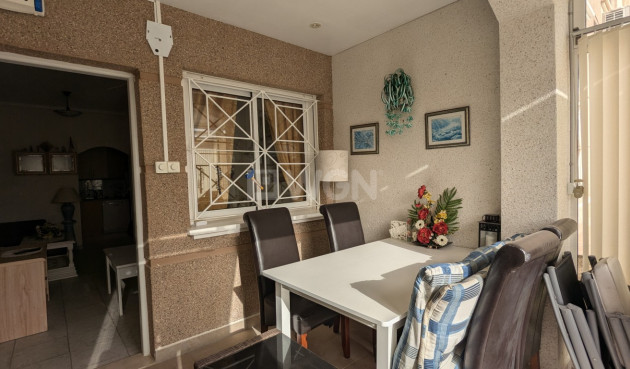 Odsprzedaż - Bungalow - Torrevieja - Costa Blanca