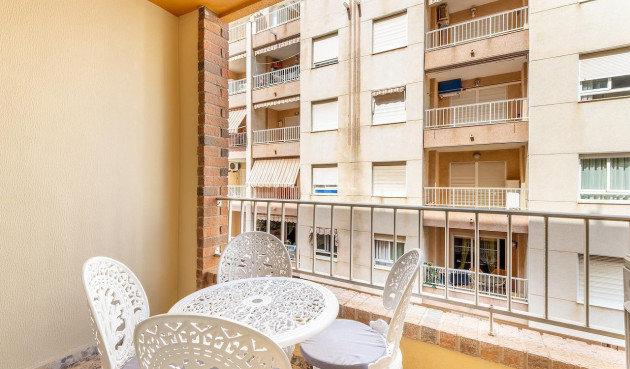 Resale - Apartment / flat - Torrevieja - Costa Blanca