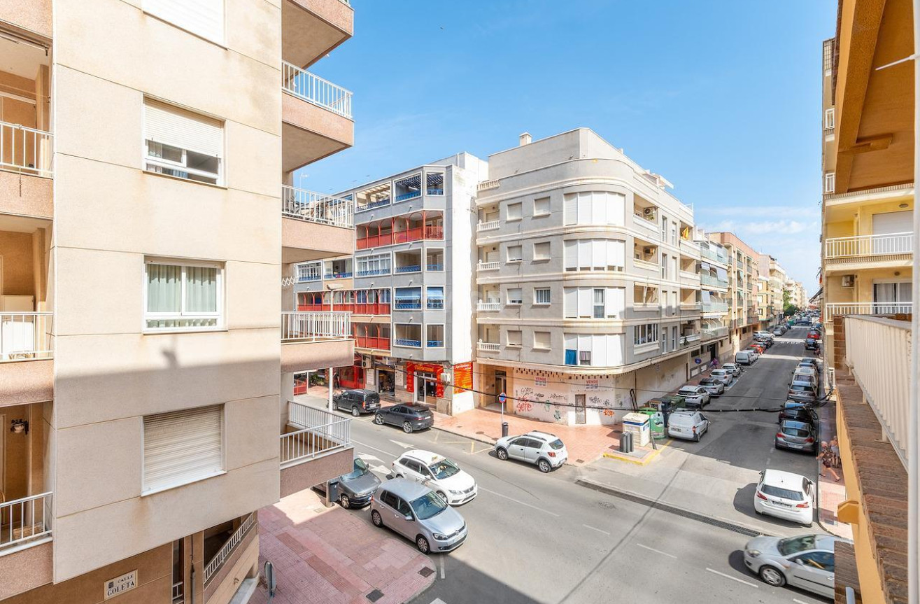 Resale - Apartment / flat - Torrevieja - Costa Blanca