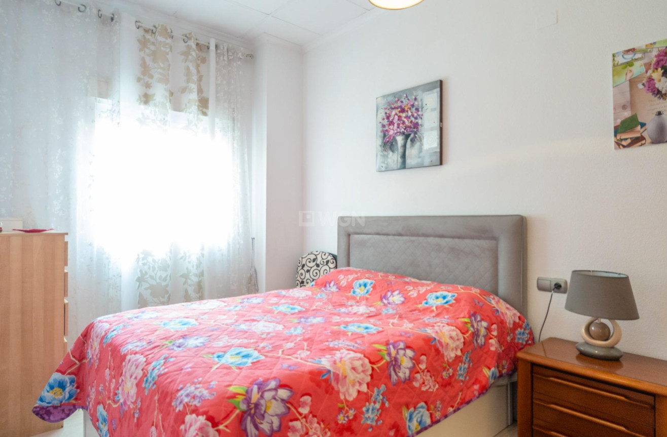 Resale - Apartment / flat - Torrevieja - Centro